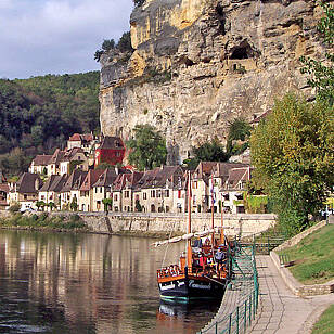 Öffnet die Seite 'Mörderisches Frankreich' ©Petersen